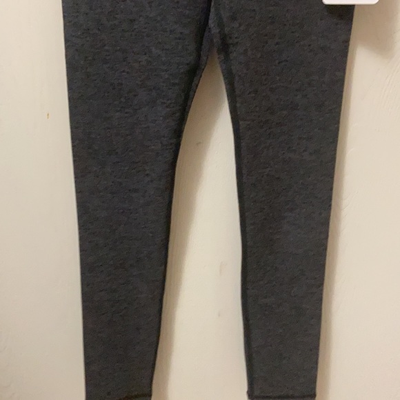 Triple Flip Charcoal Leggings - Picture 3 of 6